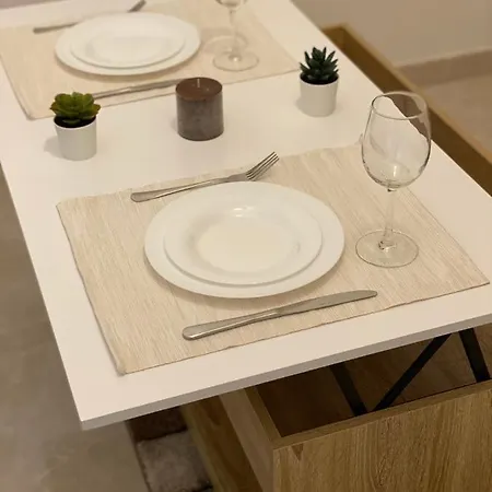Apartment Studio Refait A Neuf, Proche Promenade Des Angais *