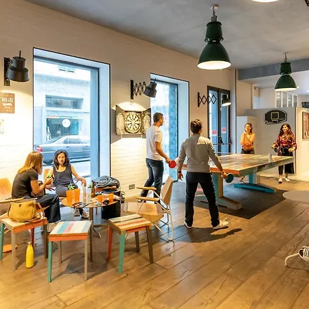 Ozz By Happyculture Hostel *