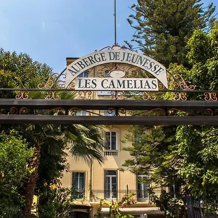 Hi Les Camelias Hostel