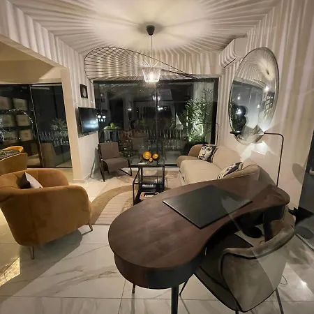 Le Saint-george Riviera Appartement *