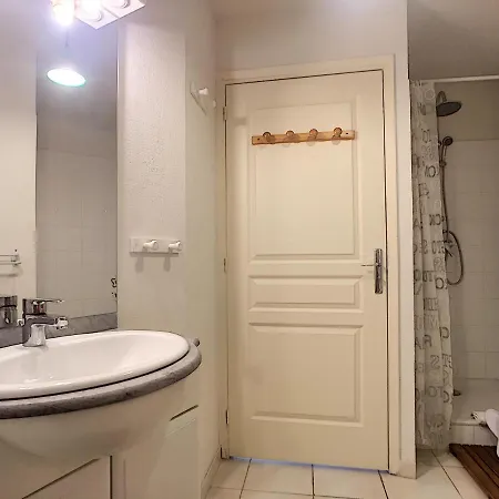 Apartment Nestor&jeeves - Le Philibert - Port Area - Close Old Town And Place Garibaldi *