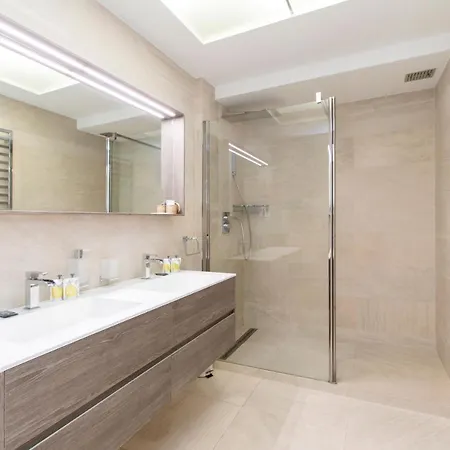 Apartment Maison Bianchi - 43 Promenade Des Anglais Nice