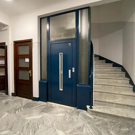 Bh - Comte De - Luxury 2 4 People Apartment