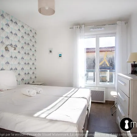 Air-conditioned With Pool Garage In A Luxury Holiday home Nice