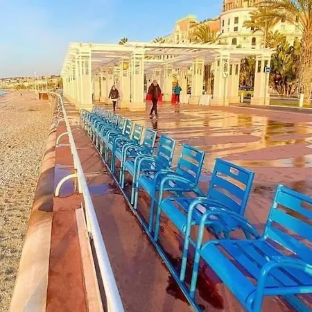 Apartment Carre D'or Very Appart Near The Beach 2 A 6 Personnes