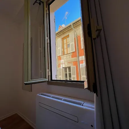 Renting - Jaures - Cosy Flat - Old Town - Great View - Aircon * Nice