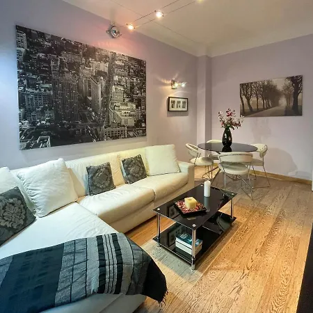 Bh - Comte De - Luxury 2 4 People