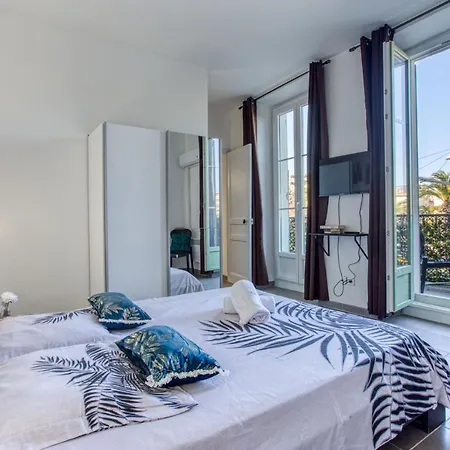 Le Jean Jaures - Refait A Neuf, Lumineux, Long Balcon, Jolie Vue, Wifi, Coeur Vieux-nice Apartment