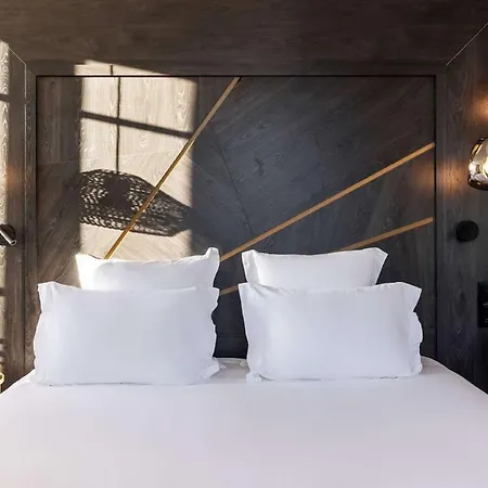 Hotel Apollinaire 4*