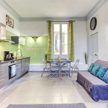 Apartment Le Jean Jaures - Refait A Neuf, Lumineux, Long Balcon, Jolie Vue, Wifi, Coeur Vieux-nice