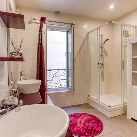 Le Jean Jaures - Refait A Neuf, Lumineux, Long Balcon, Jolie Vue, Wifi, Coeur Vieux-nice *