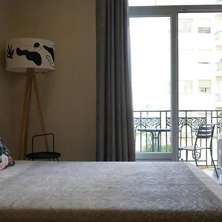Cozy With A Sea View Apartmán