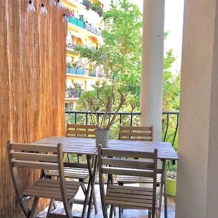 Proche Et Centre Apartment *