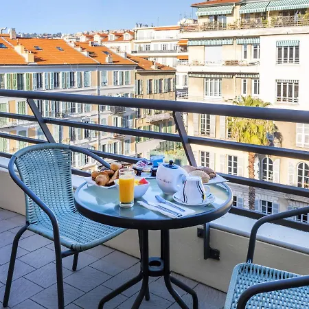 Hotel Riviera 4*