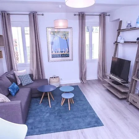 Apartment A Very Furnished Near The Beaches