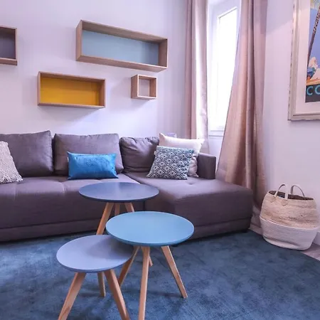 Apartment A Very Furnished Near The Beaches