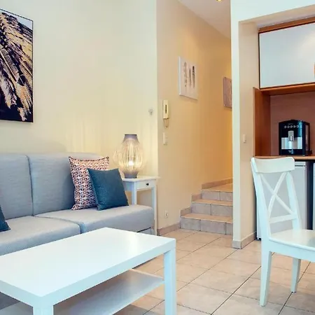 Apartment Aston - Centre Massena