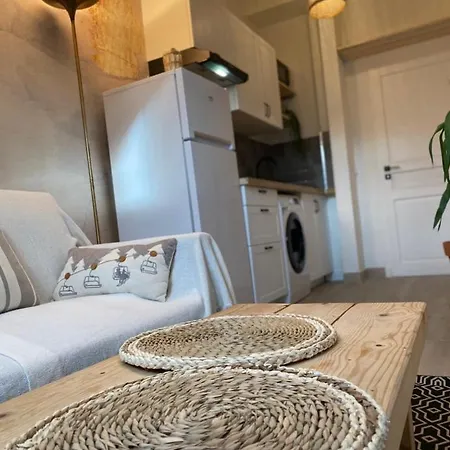Lovely 1 Bedroom - Heart Of Appartamento *