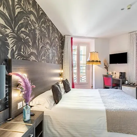 Le G Hotel