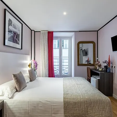 Le G Hotel