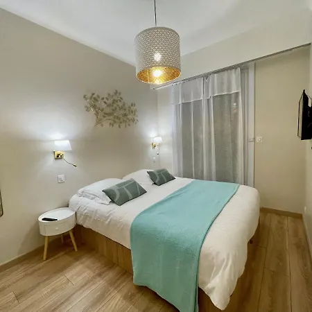 Reine Marie :top Floor Carre D'or Avec Acces Direct A La Apartment *
