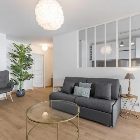 Apartment Large 2 Bdr At Port