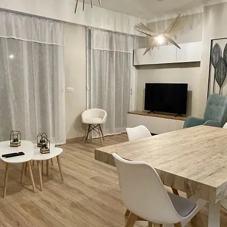 Apartment Reine Marie :top Floor Carre D'or Avec Acces Direct A La