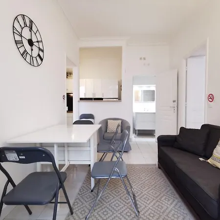 Apartment Le Jardin Clemenceau By Guys *