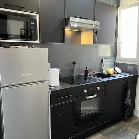Charmant Studio Centre Ville 아파트
