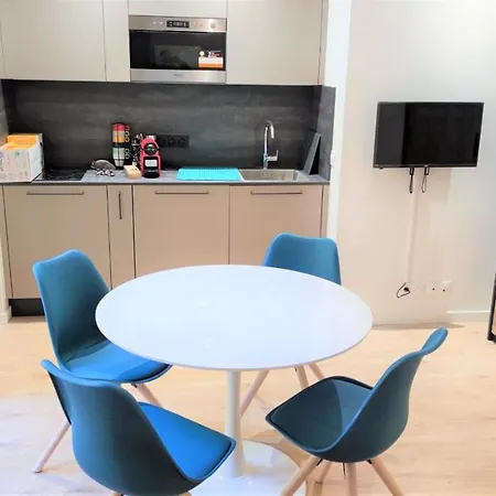 Hypercentre Lamartine 001 Apartment *