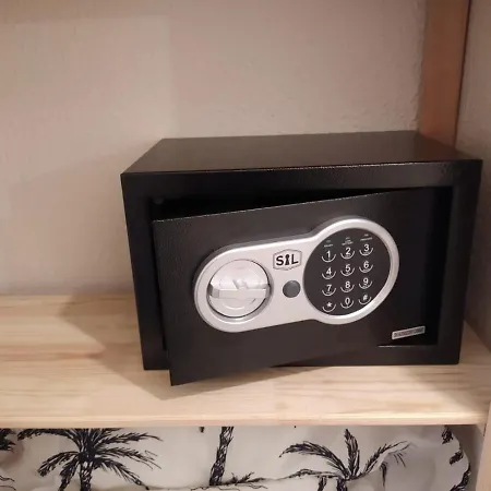 Apartment Climatise, 50 M De La Prom, Wifi