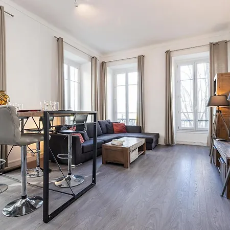Apartment Jean Medecin Av - Large 2 Bdrs Ac Nizza