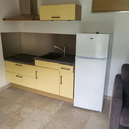 Partie De Sur Colline Au-dessus De Apartment *