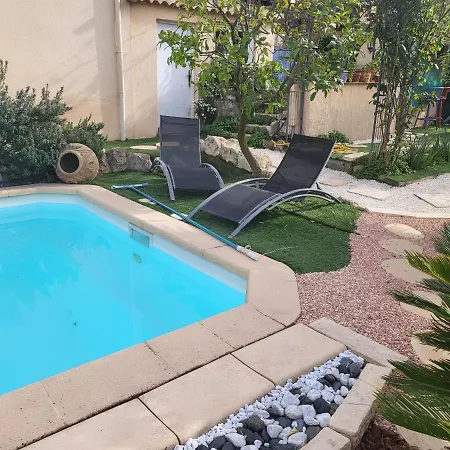 Partie De Sur Colline Au-dessus De Apartment *