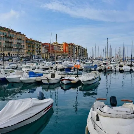 Capitainjack Alpa 21 Botel