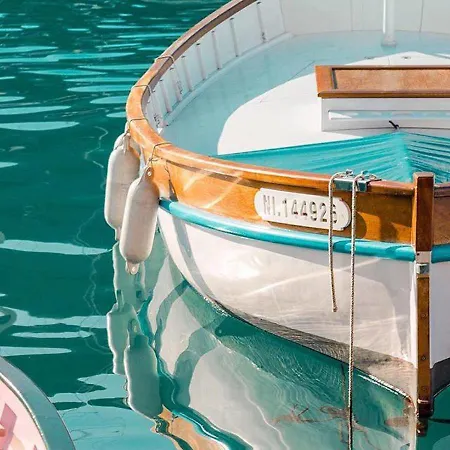 Capitainjack Alpa 21 Botel Nice