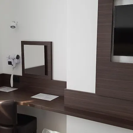Annexe Hotel