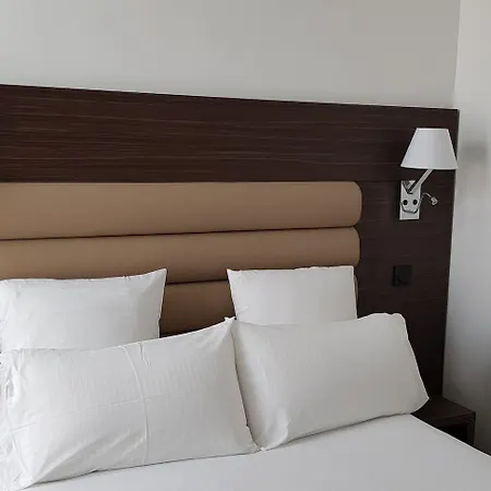 Annexe Hotel 3*