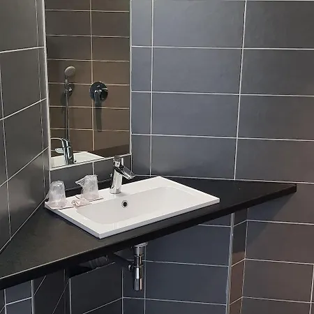 Annexe 3* Nice