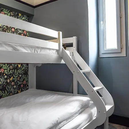 De France, Un Ammi 3* Nizza