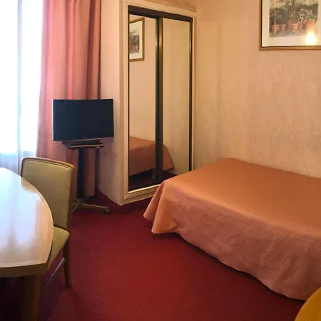 Busby Hotel