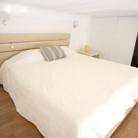 Casa Mare Apartment *