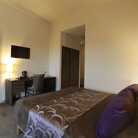 Hotel All Suites & 4*