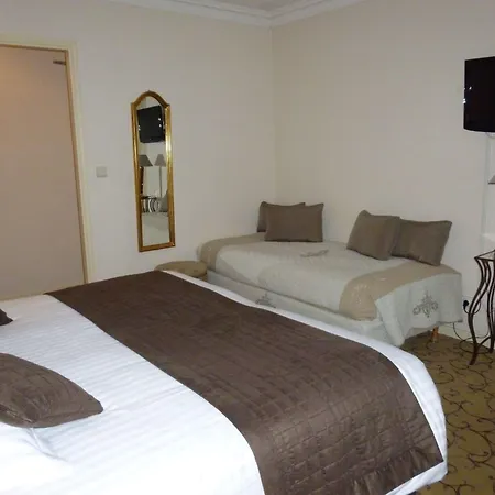Hotel Le Petit Palais 4*