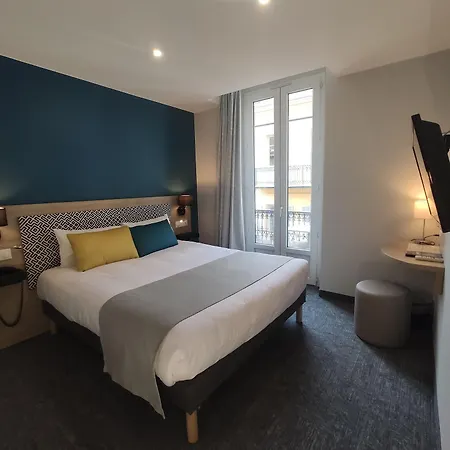 Bristol Hotel