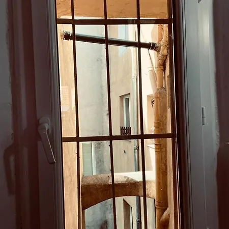 Jaures - Boutique Apartment *