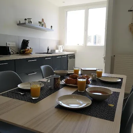 Aux 4 Bleutées Apartamento