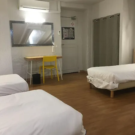 酒店 贝尔纳酒店 2*