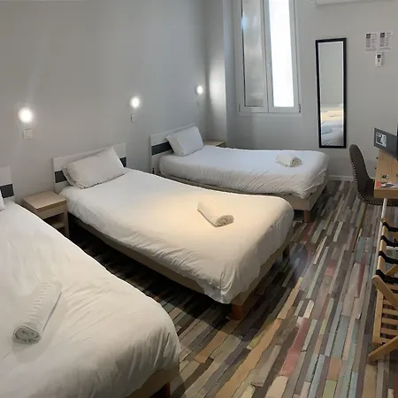 De Berne Hotel 2*