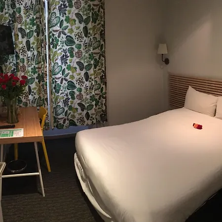 贝尔纳酒店 酒店